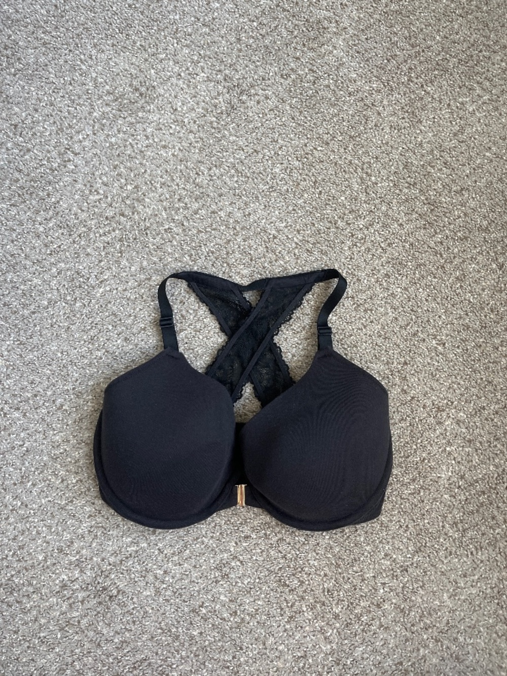 Cacique lightly lined t-shirt bra 34G